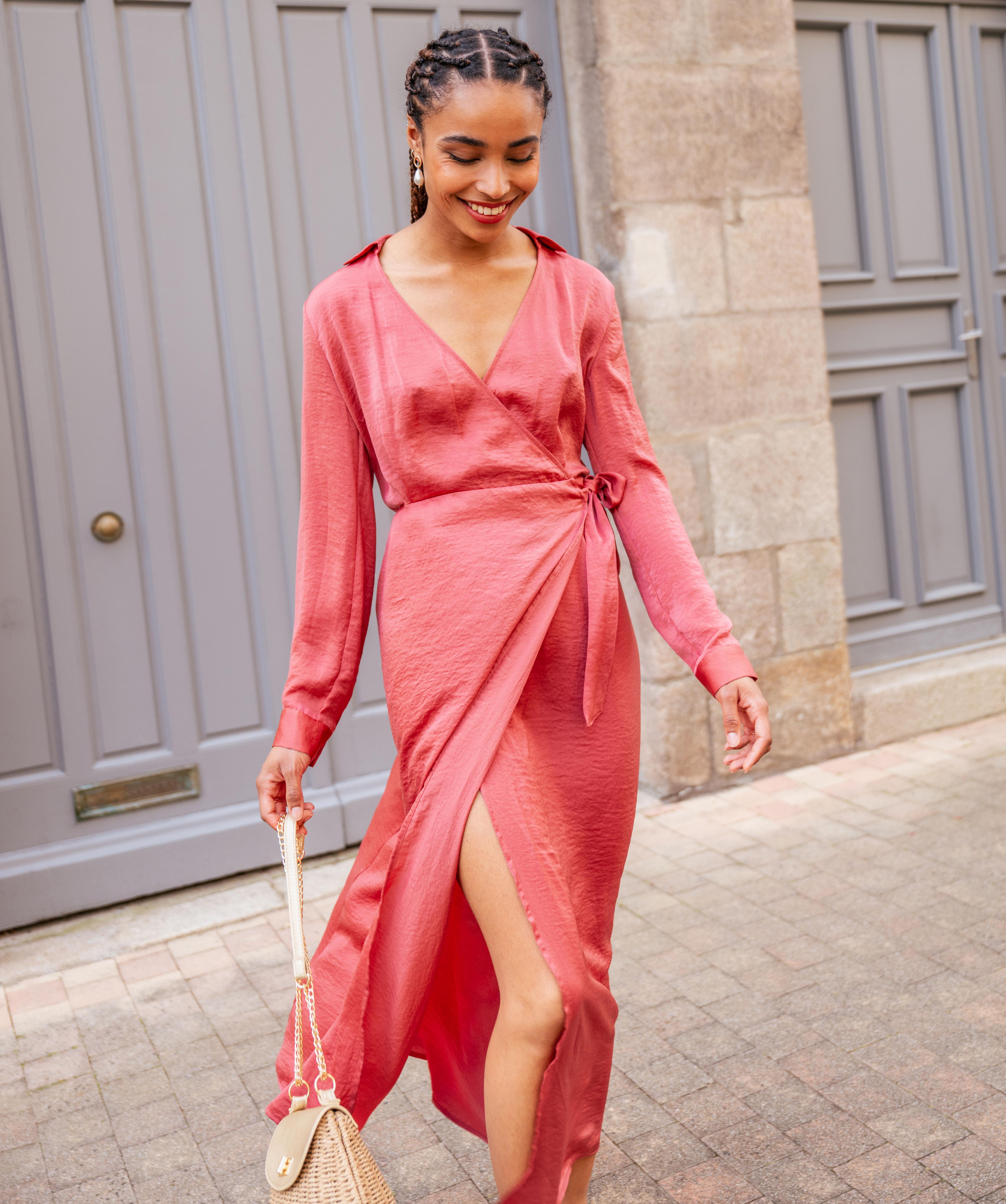 Kalinga Ashok Robe 2021 Zara Kalinga Ashok Zara Robe Ã Fleurs Robe