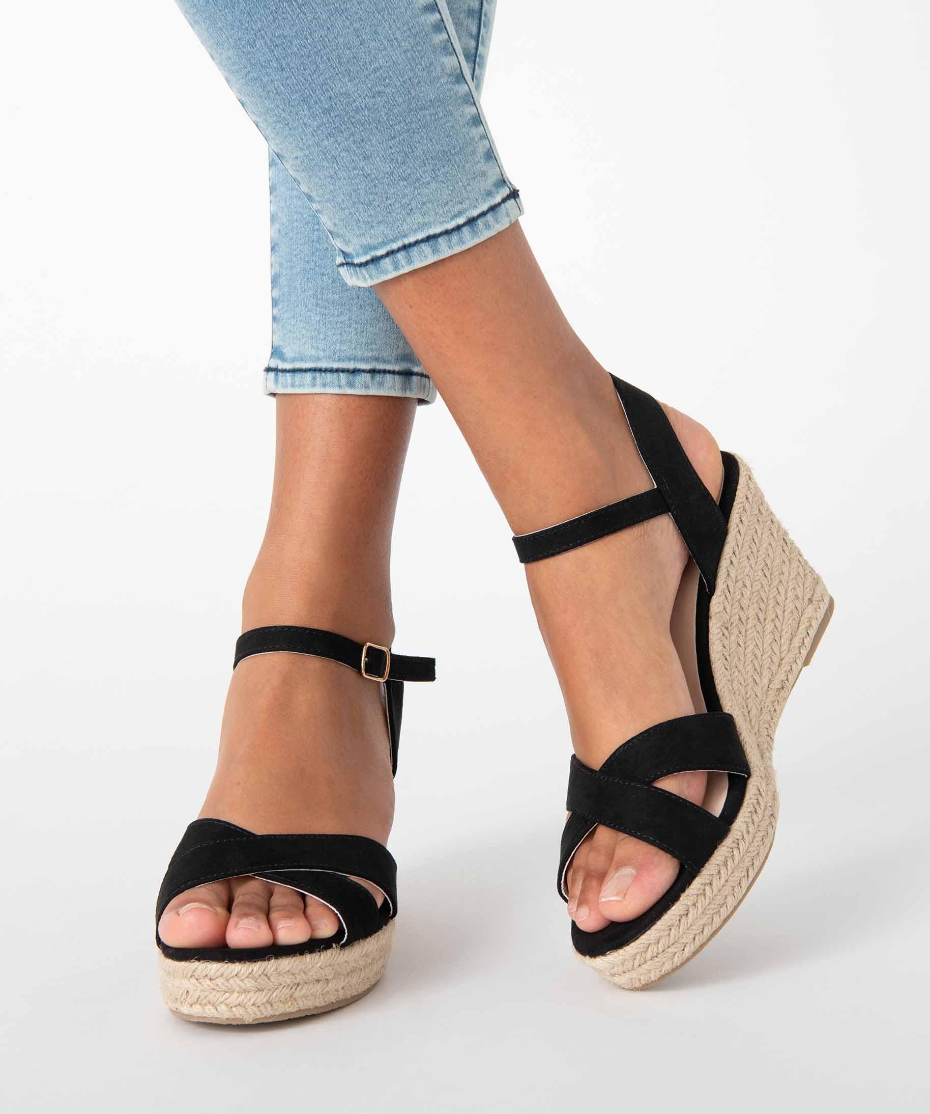 Sandales femme a talon compense et brides unies noir GEMO