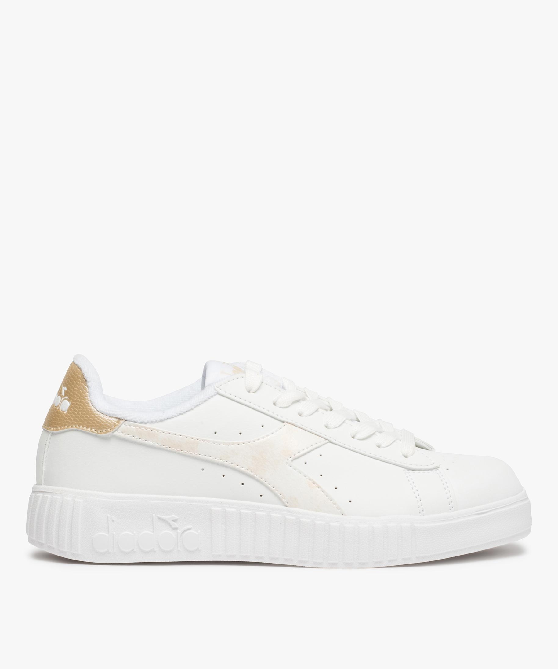 Baskets femme avec détails brillants Diadora Game blanc GEMO
