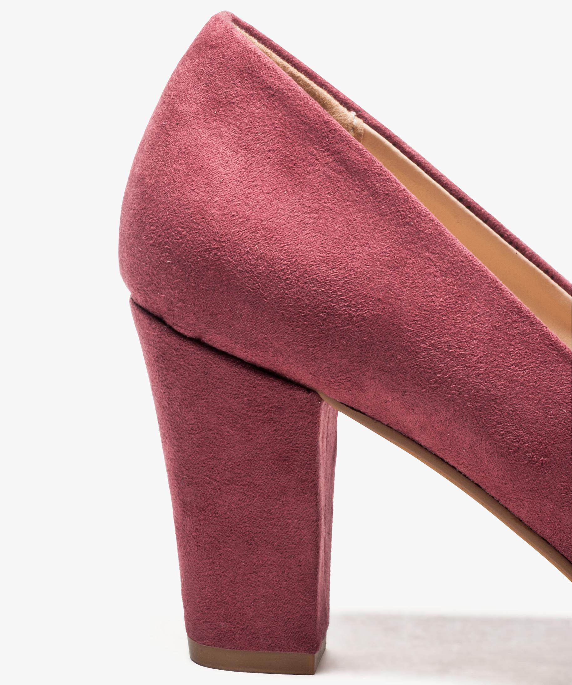 Escarpin rouge online bout rond
