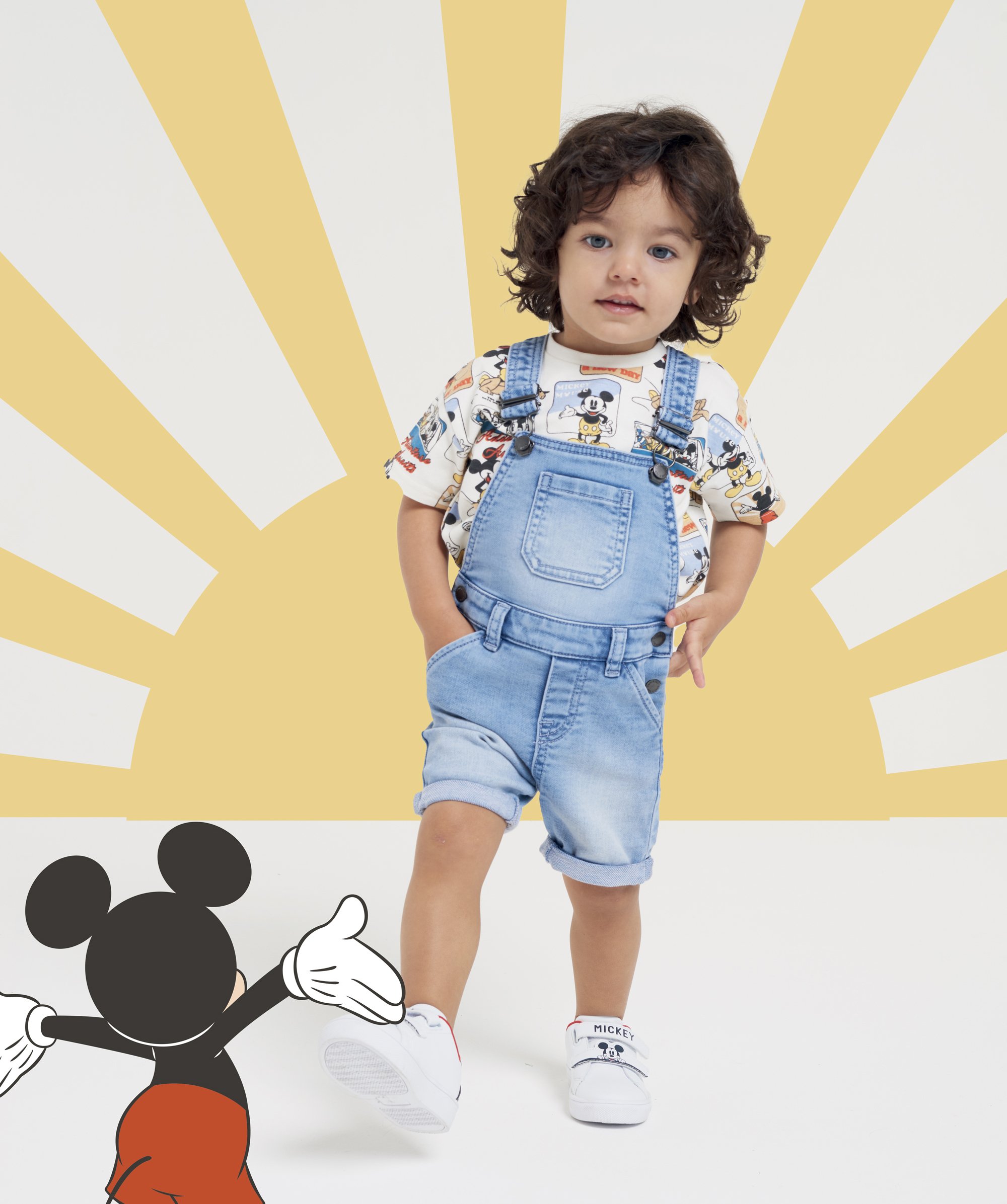 Disney Gemo Vêtements Tops & T-shirts T-shirts Manches courtes Tee-shirt bébé garçon à capuche avec motif Mickey 