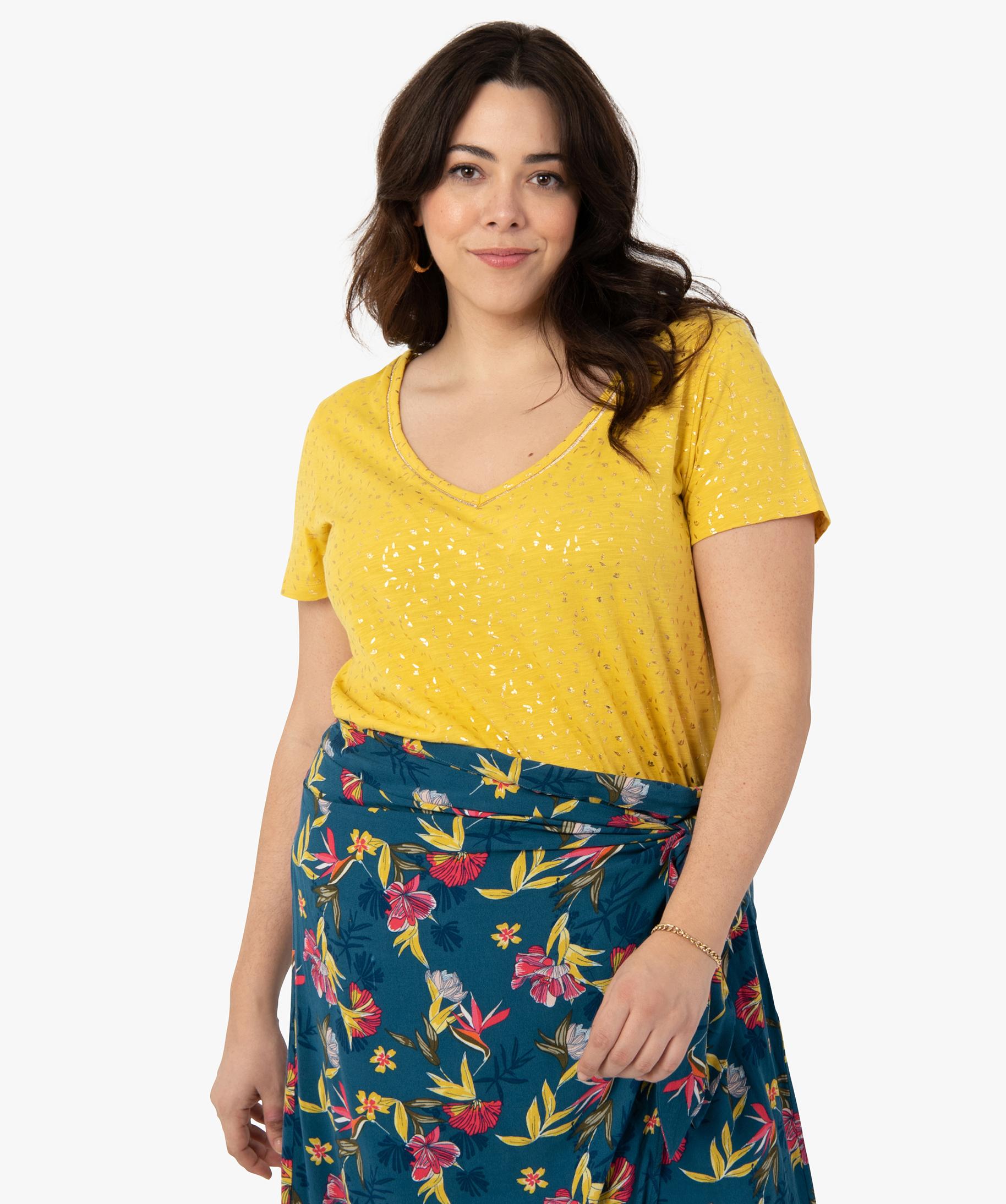 Tee-shirt Femme Grande Taille Col V - Manches 3/4 - Imprimé Floral Ou Uni - Taille S à 5XL