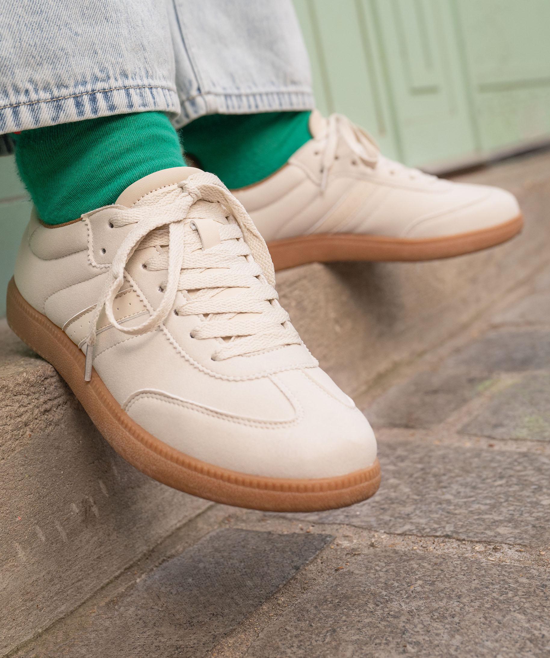 Baskets à lacets et contrefort contrastant - Beige