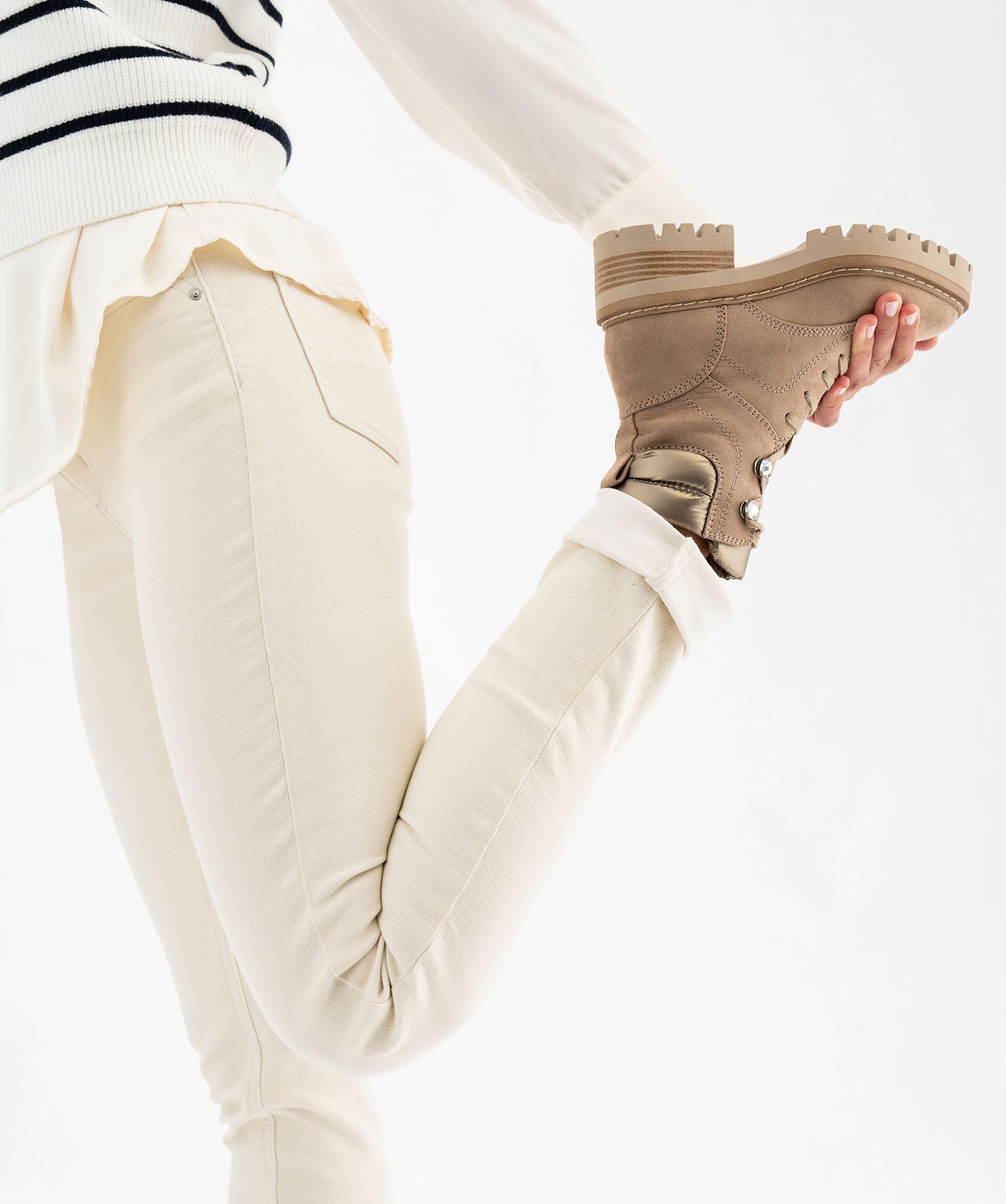 Boots fourr?�es femme ?� semelle ?�paisse et crant?�e d?�tai marron fonce | GEMO