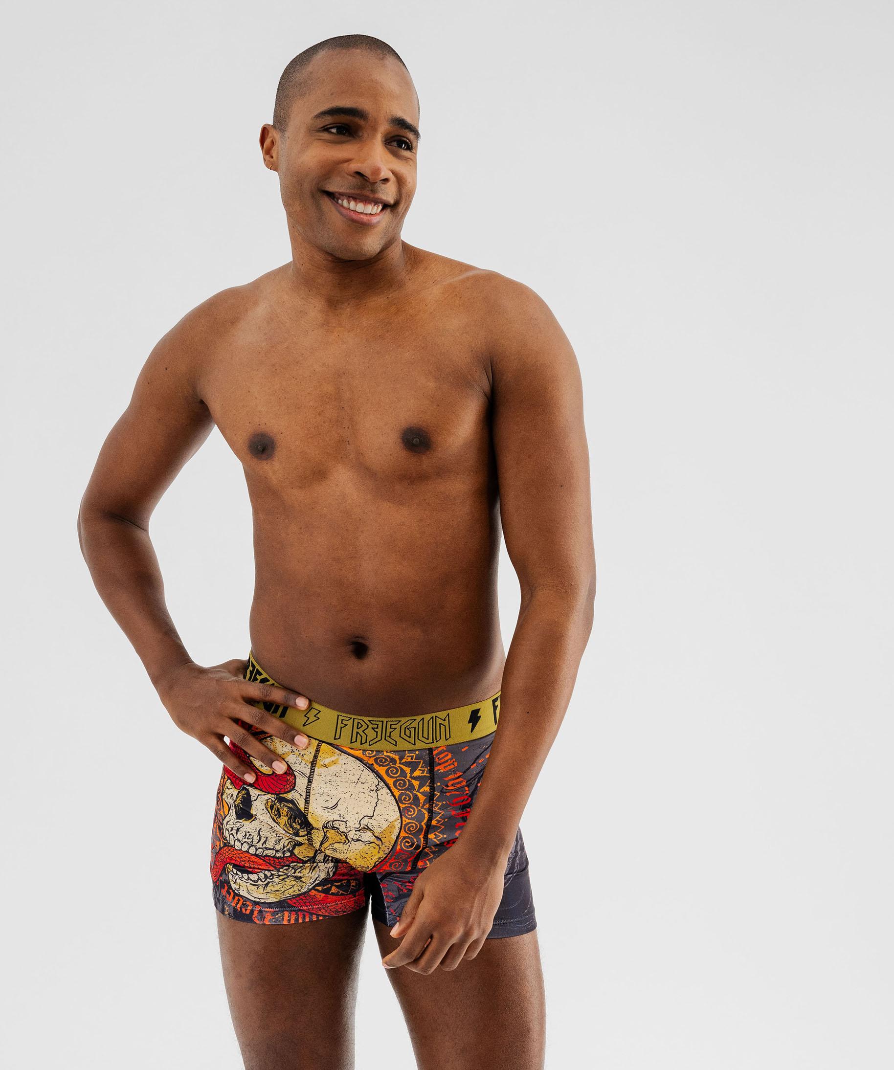 boxer homme tete de mort