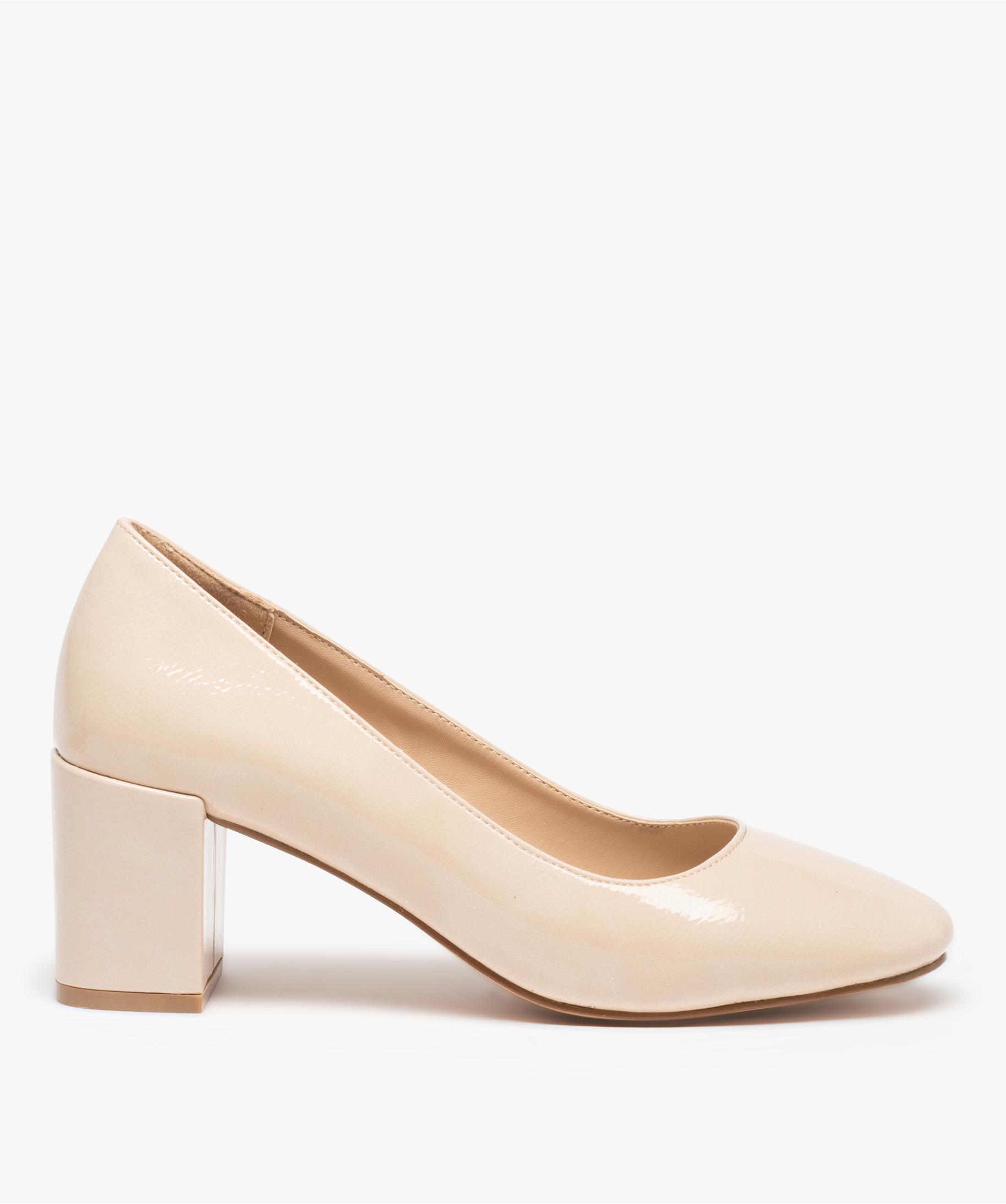 Escarpins femme a talon carre dessus verni beige clair GEMO