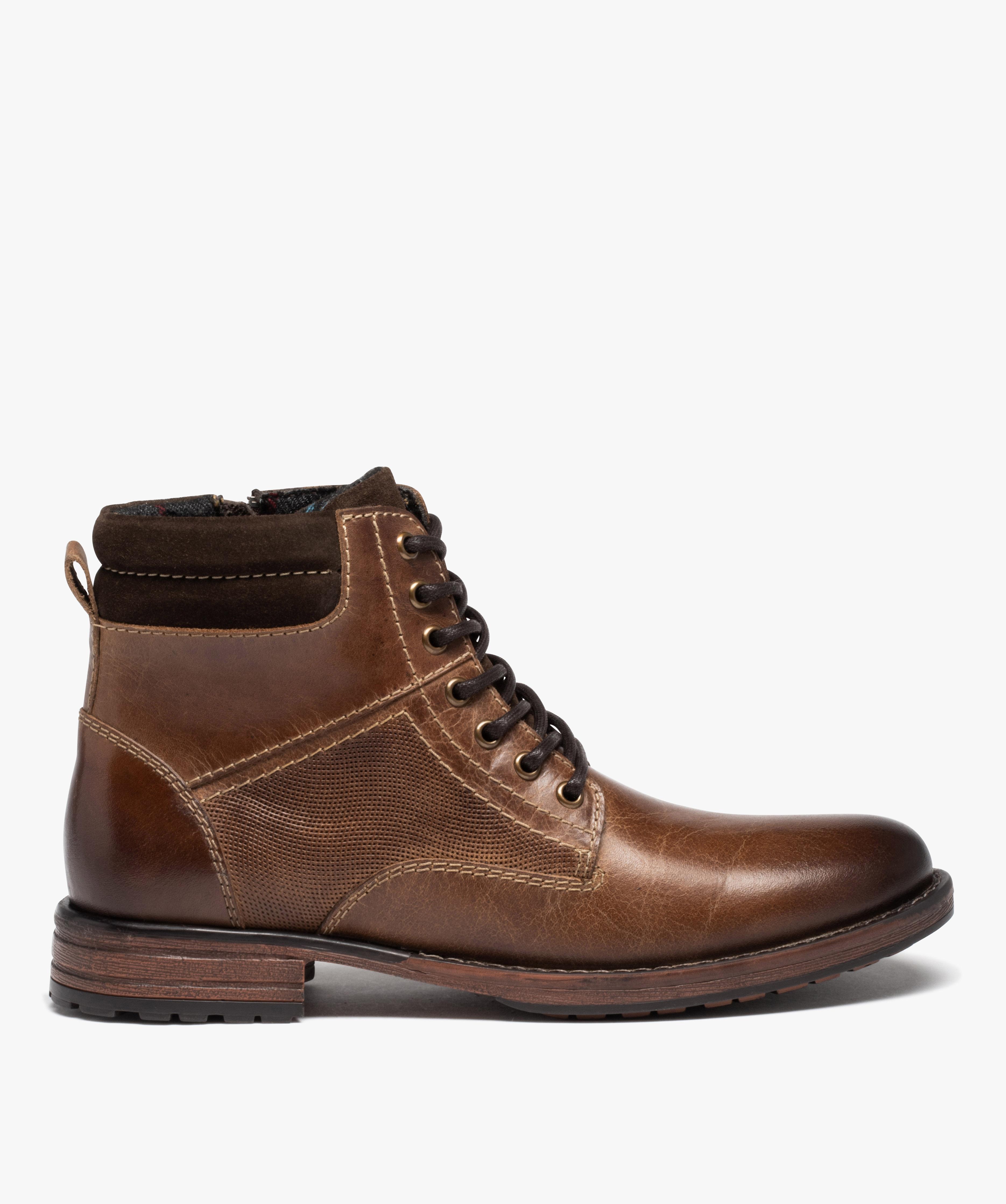 Boots homme en cuir graine uni avec interieur double