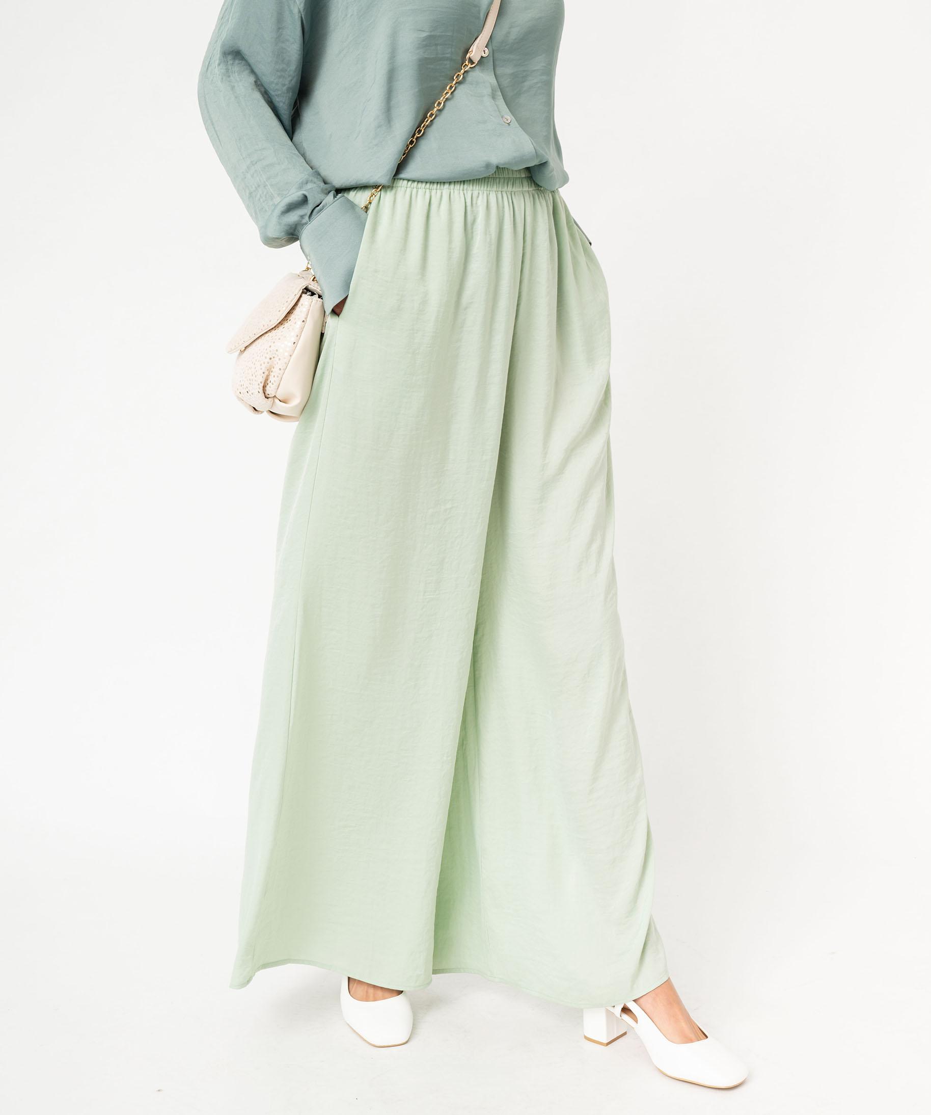 Haut Femme Vert Clair SPRITY – Dentelle Et Satin, Fabriqué En Italie – Taille M Sans Manches