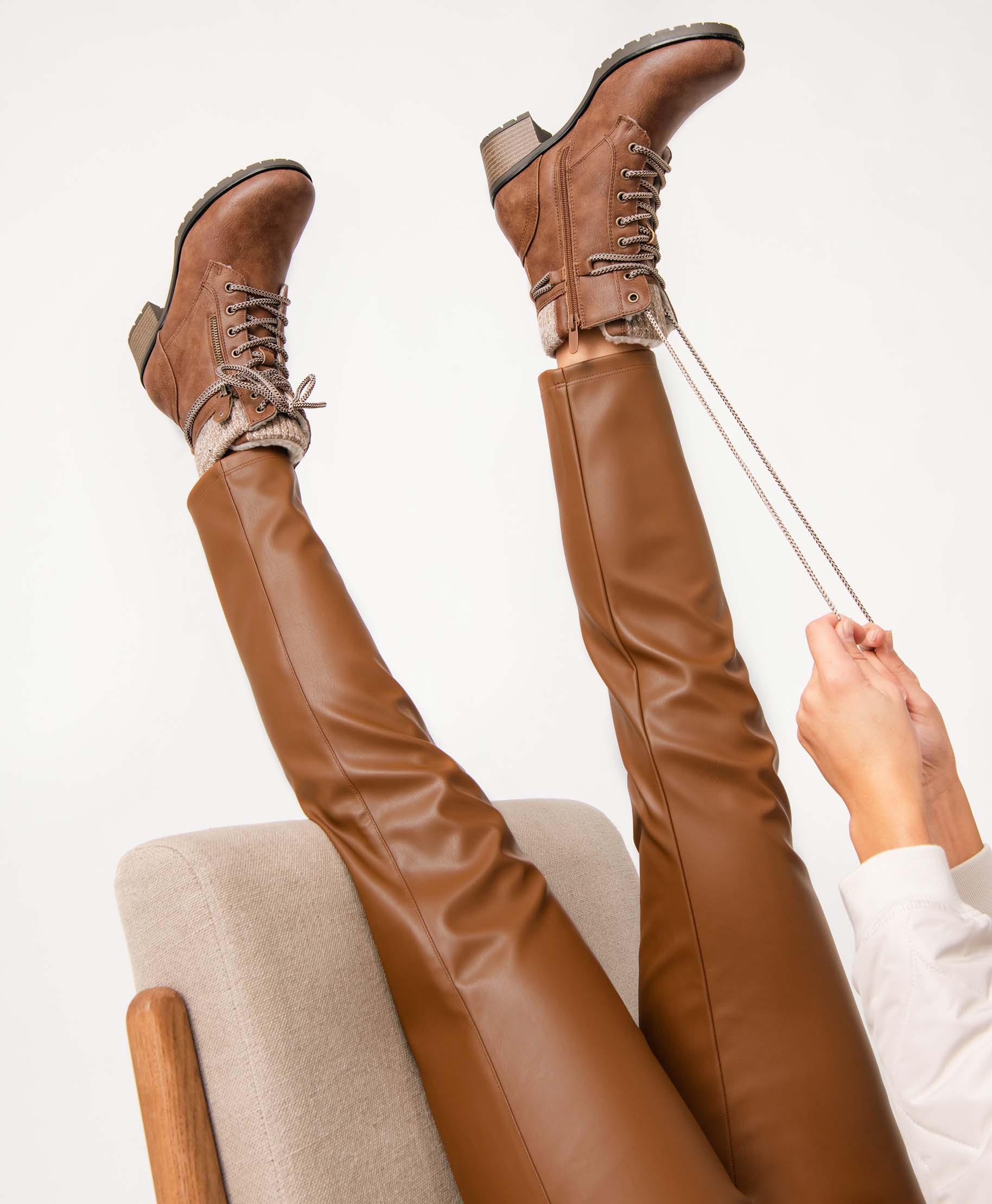 Boots femme a talon et col rembourre en maille marron vif GEMO