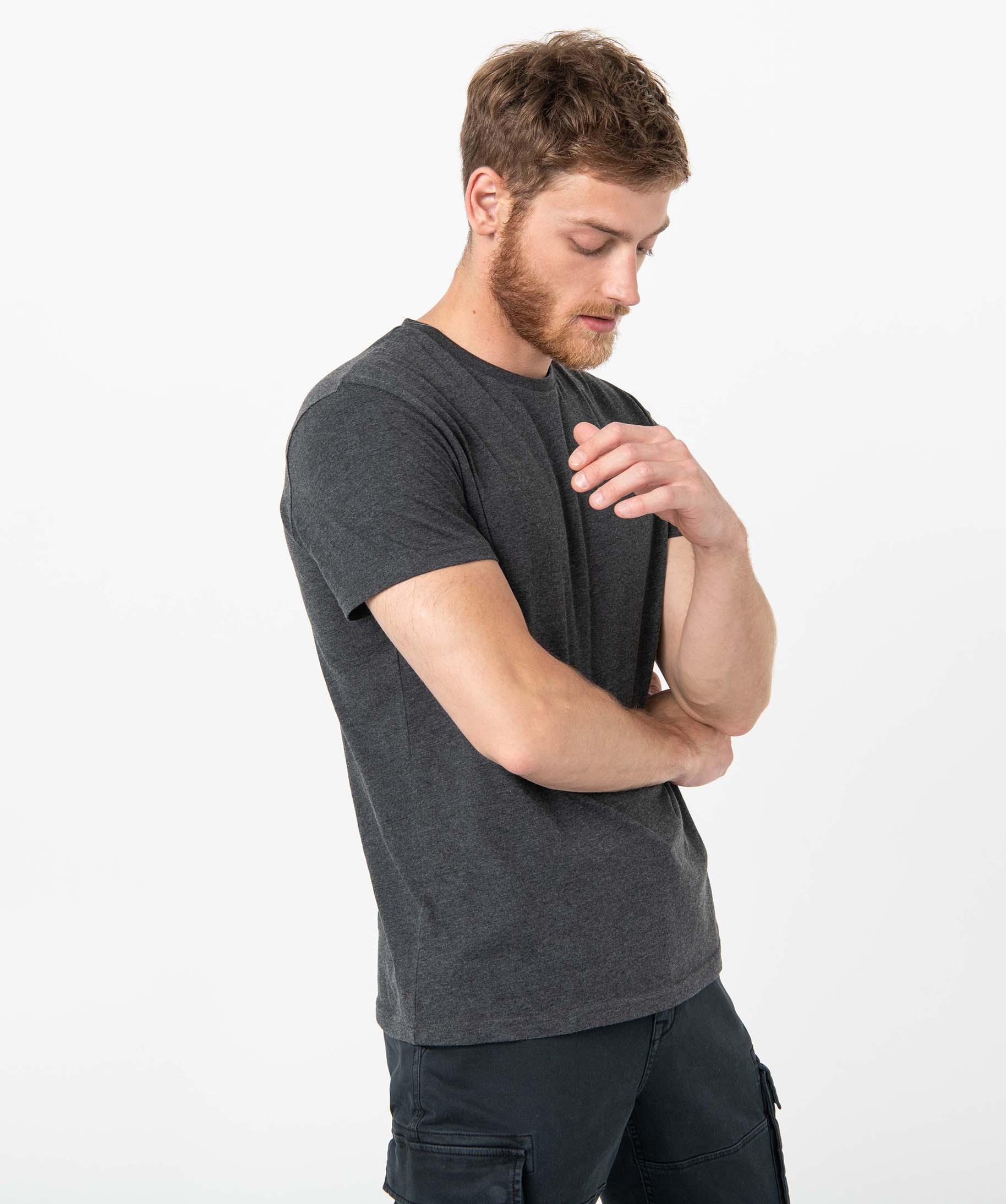 GAP T-shirt à manches longues avec logo gaufré et col rond pour homme