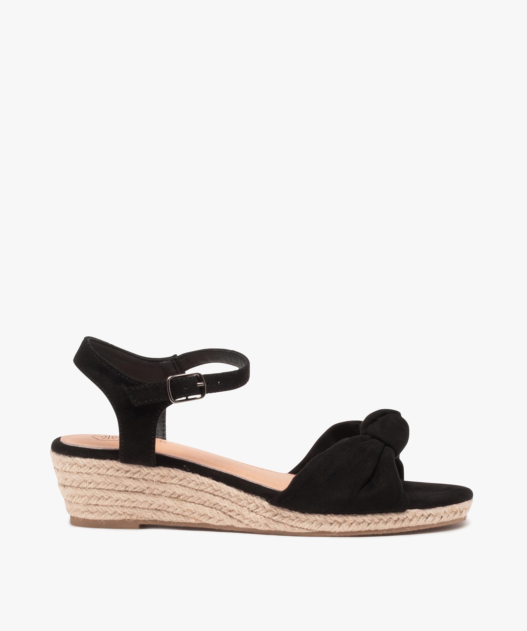 Sandales fille a talon compense dessus drape en suedine noir GEMO