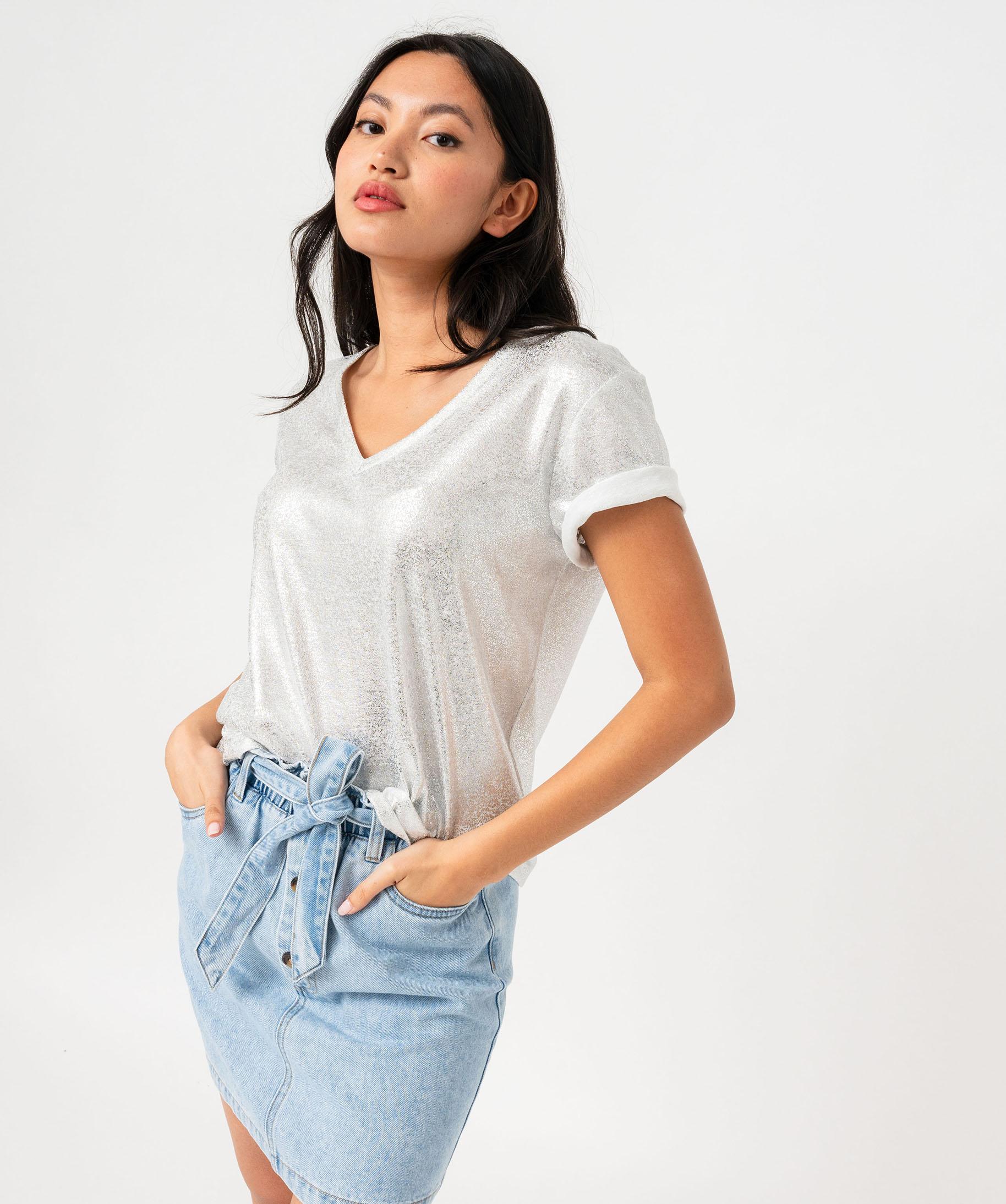 Tee shirt manches courtes col V a paillettes femme