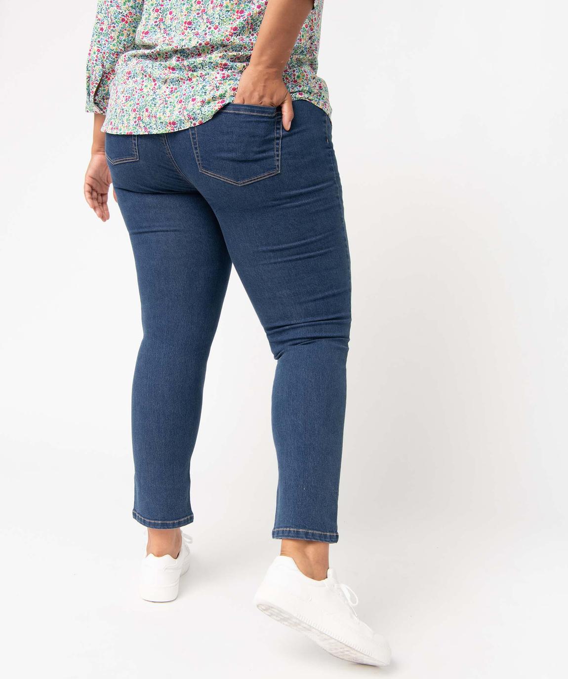 jean-femme-grande-taille-coupe-regular-bleu-gemo