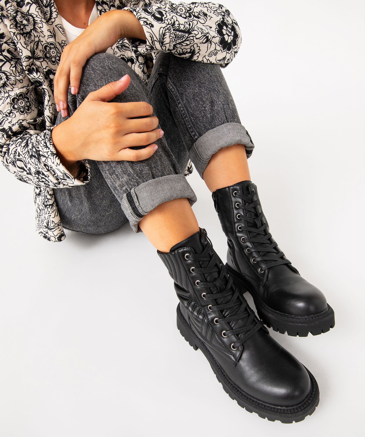 boots semelle gomme femme