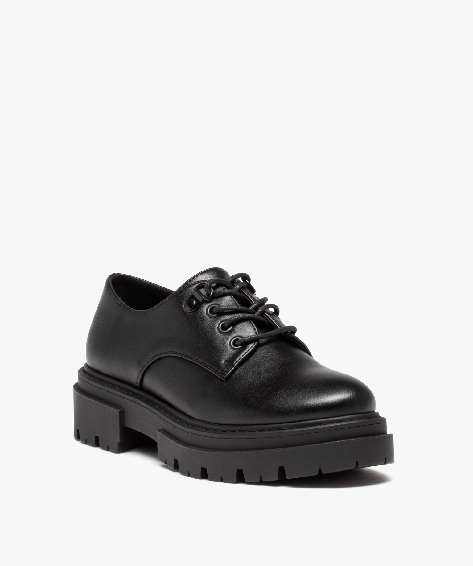 derbies avec ou sans chaussettes