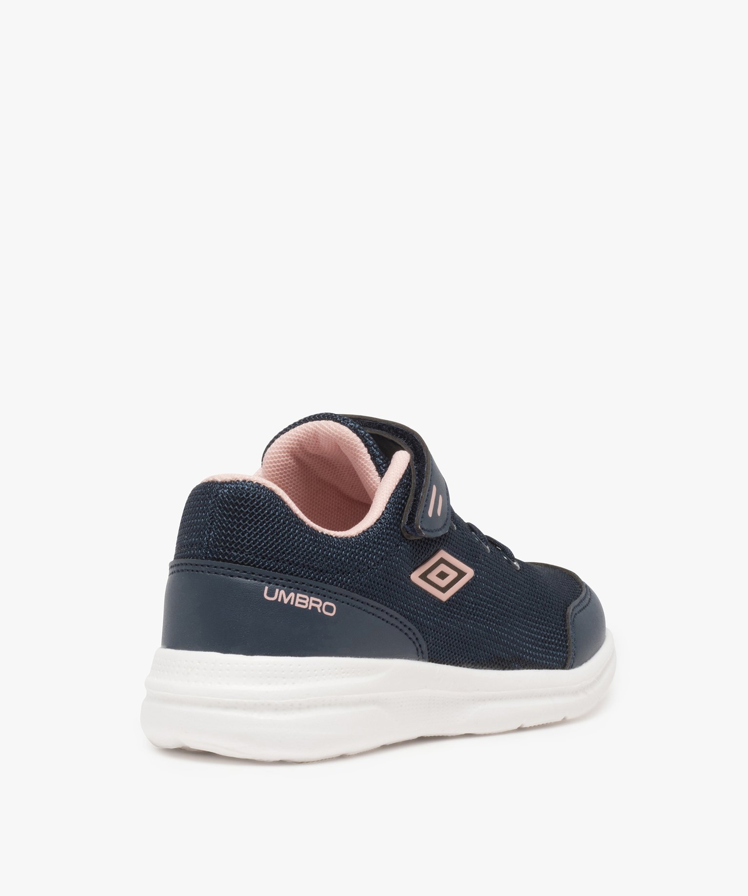 Basket femme umbro hotsell