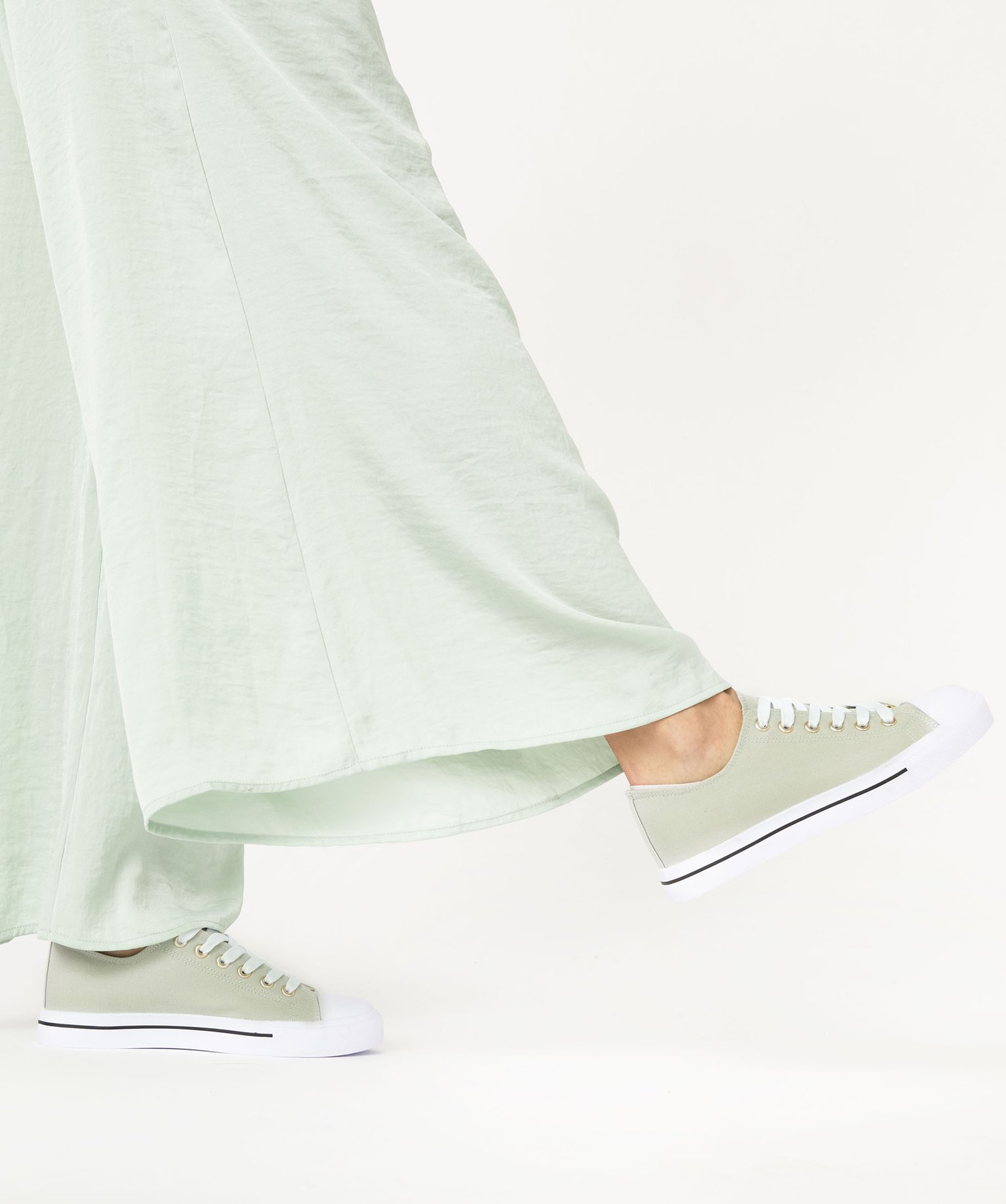 Baskets femme en toile unies à semelle épaisse avec lacets - 39 - kaki - GEMO