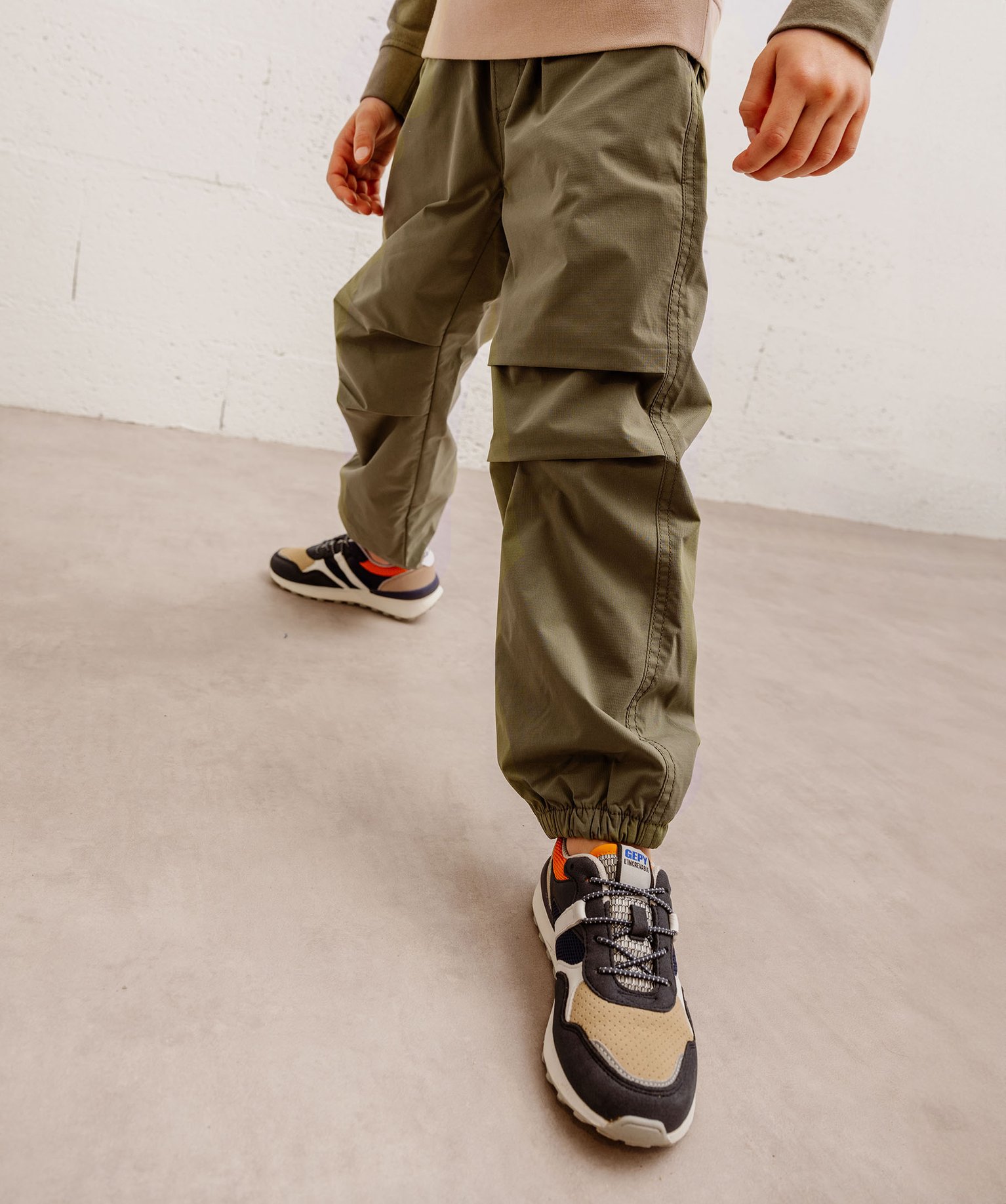 Pantalon parachute doublé à chevilles élastiquées garçon - 6 - kaki - GEMO