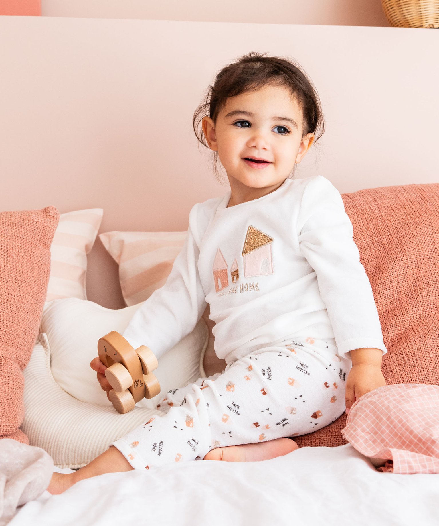 Pyjama en velours 2 pièces à motifs maisons bébé fille - GEMO