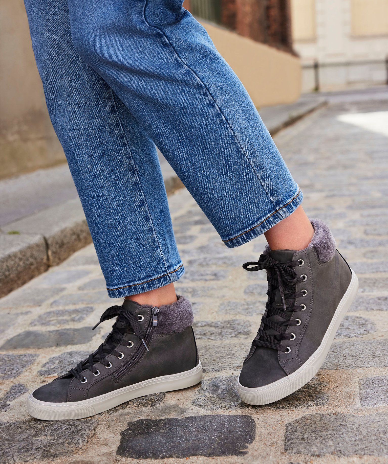 Baskets femme mid-cut unies avec col fourré et à zip - 40 - gris - GEMO