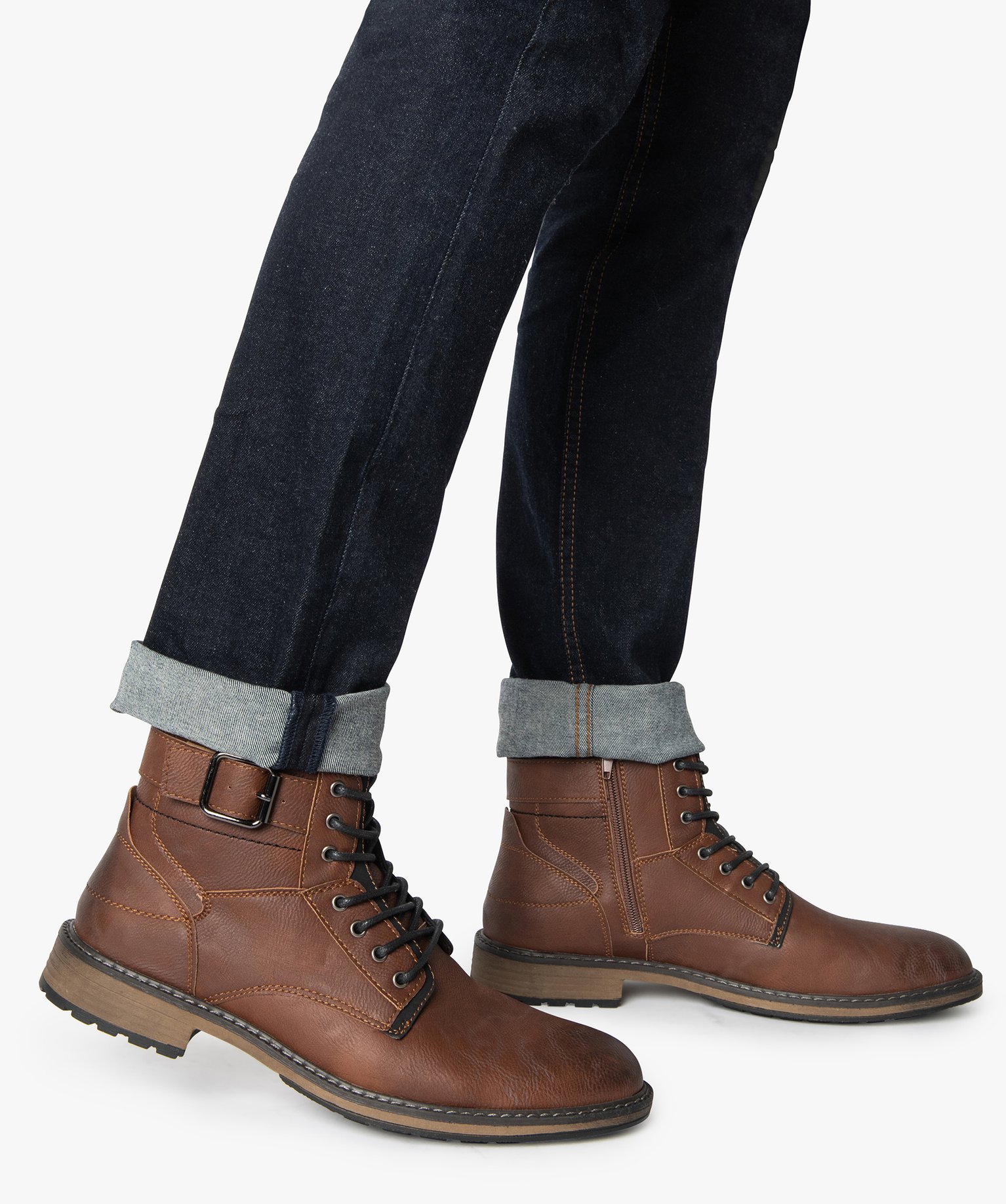 boots homme unis zippés avec lacets et boucle décorative