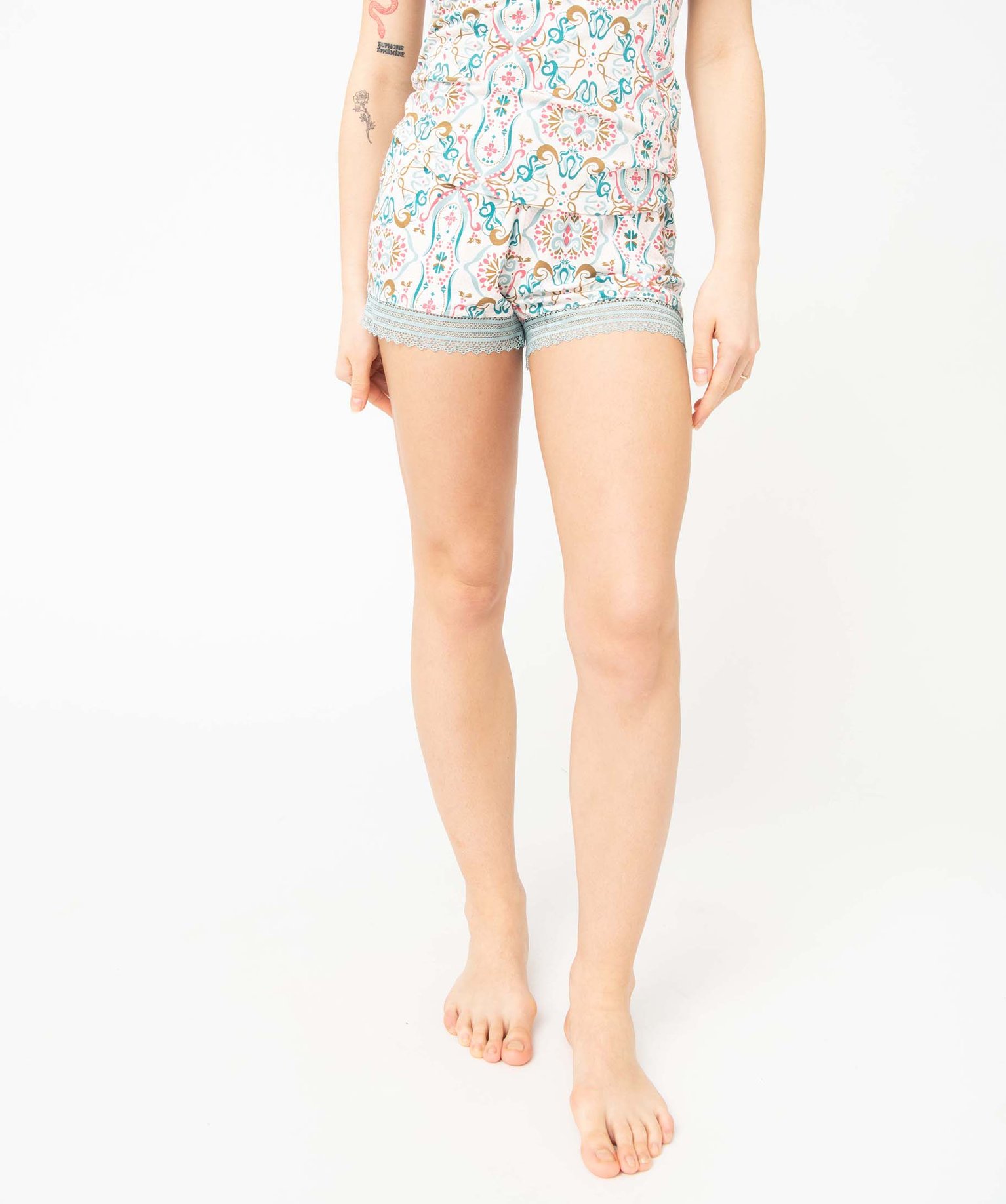 Short de pyjama en maille fluide avec bas en dentelle femme - L - imprime - GEMO