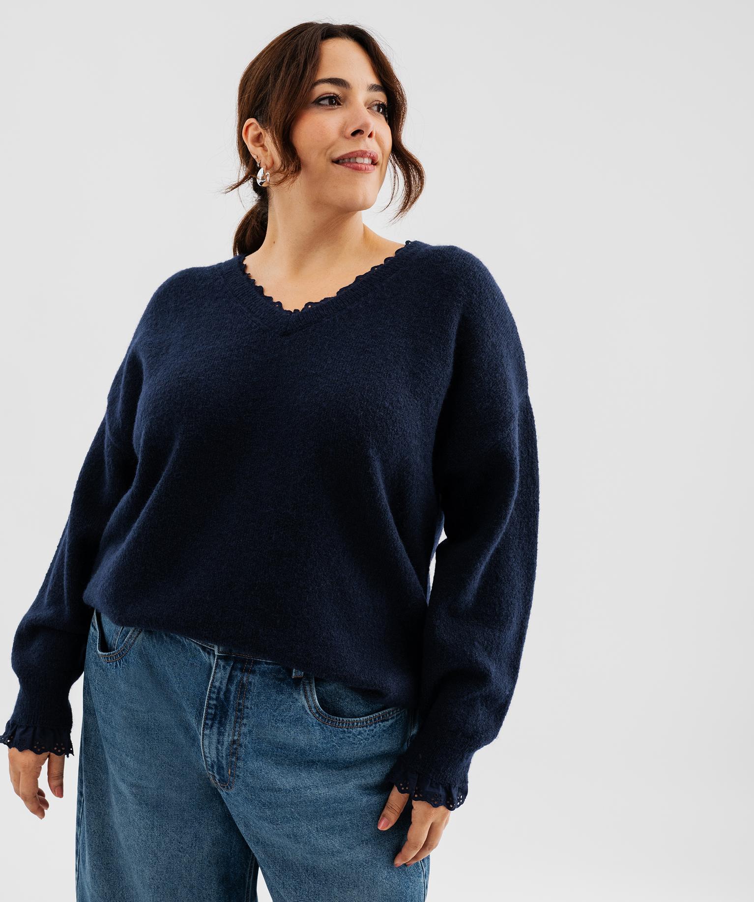 Pull col V en maille douillette avec finitions dentelle femme grande taille - 50-52/XXL - bleu fonce - GEMO