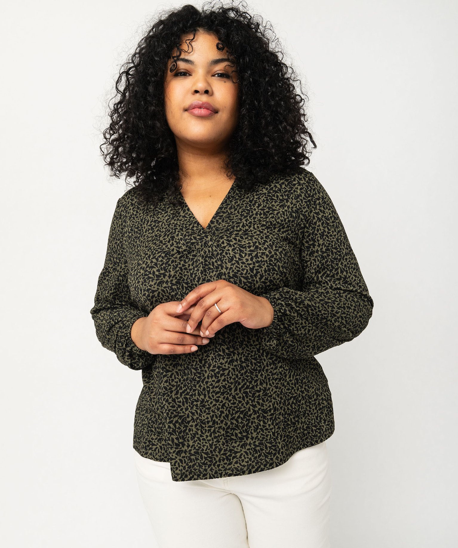 Tee-shirt imprimé à manches longues à col V femme grande taille - 46/48 - vert - GEMO