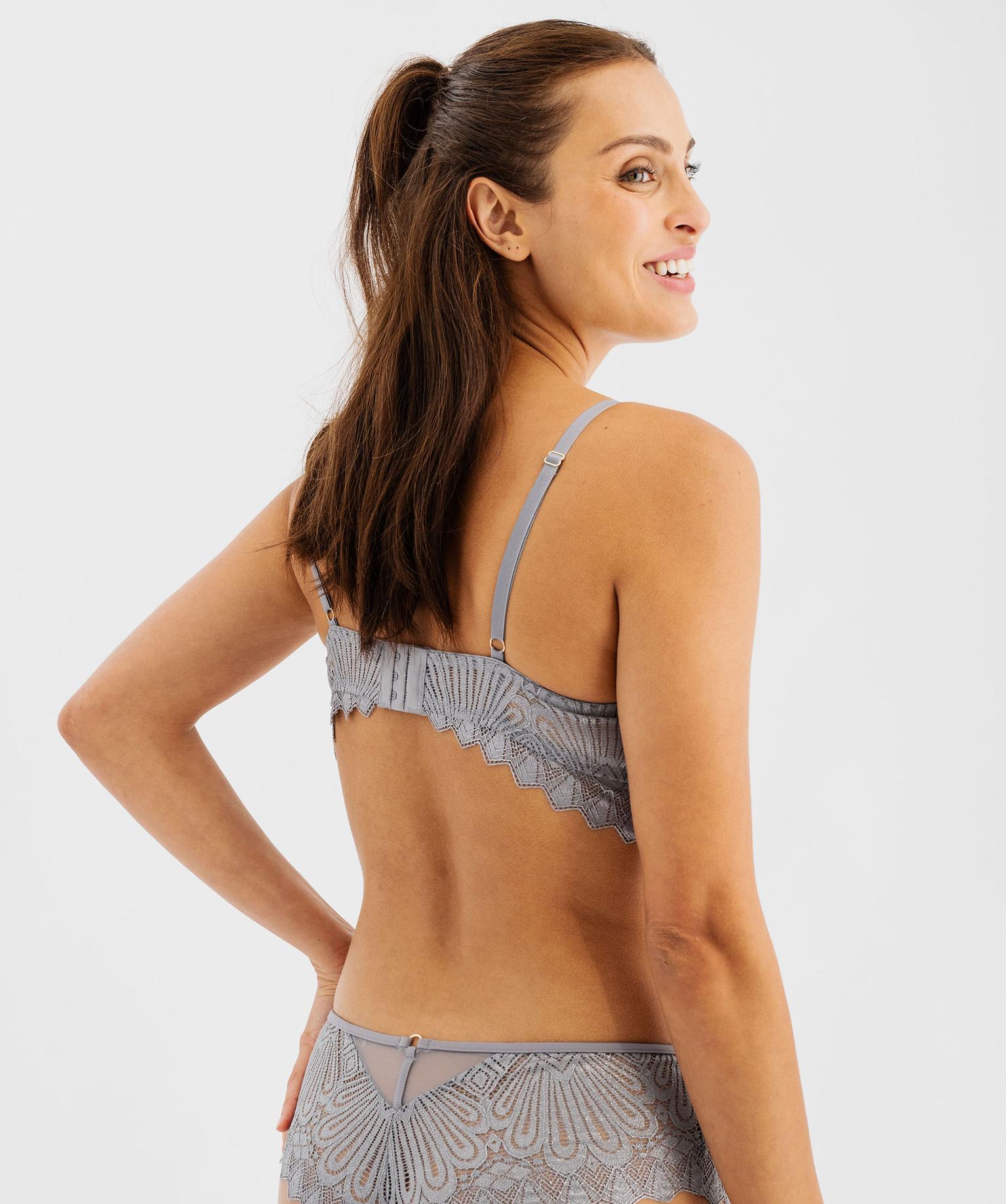 Soutien-Gorge Push-Up En Dentelle FM London – Armatures, Rembourrage Doux, Bretelles Réglables – Pour Une Silhouette Mise En Valeur