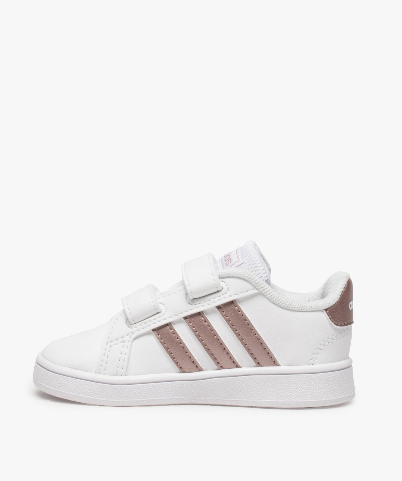 Baskets bebe fille a scratch Grand Court Adidas blanc GEMO