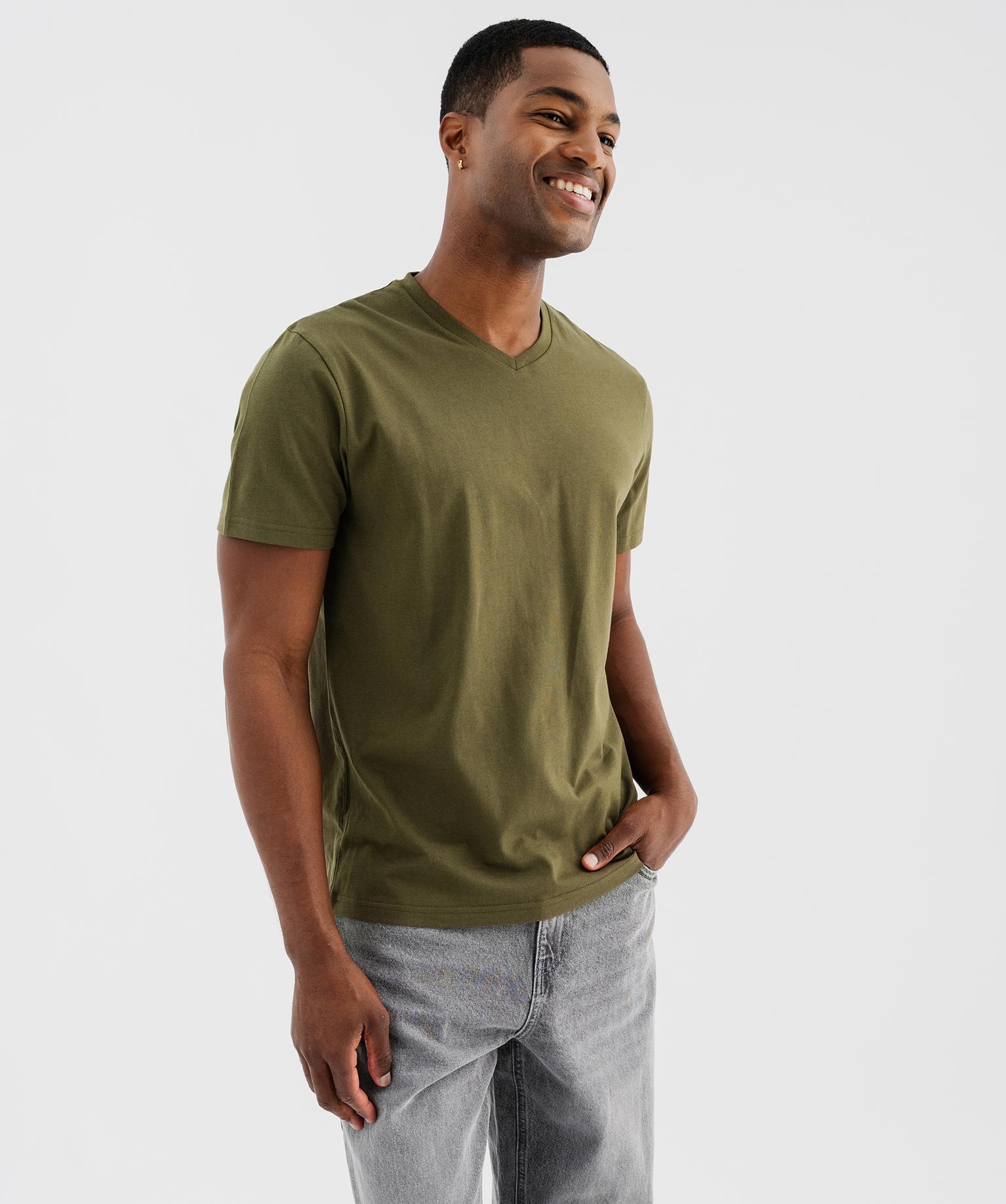 Tee-shirt à manches courtes et col V homme - 54-56/3XL - kaki standard - GEMO