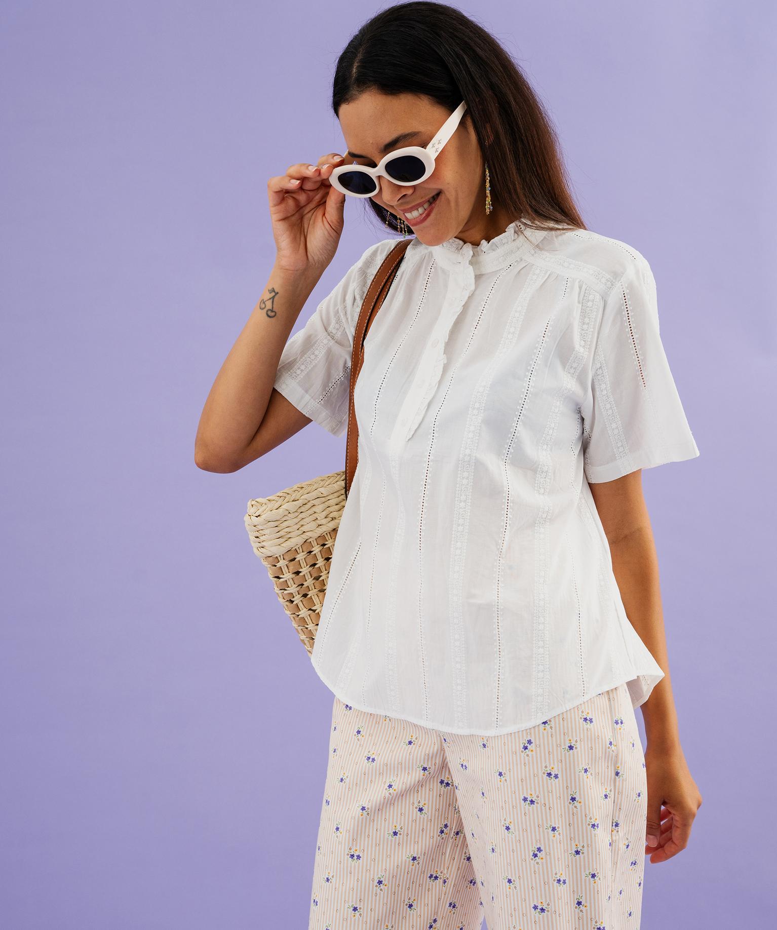 Blouse manches courtes en coton ajouré et brodé femme - 38-40/M - blanc standard - GEMO