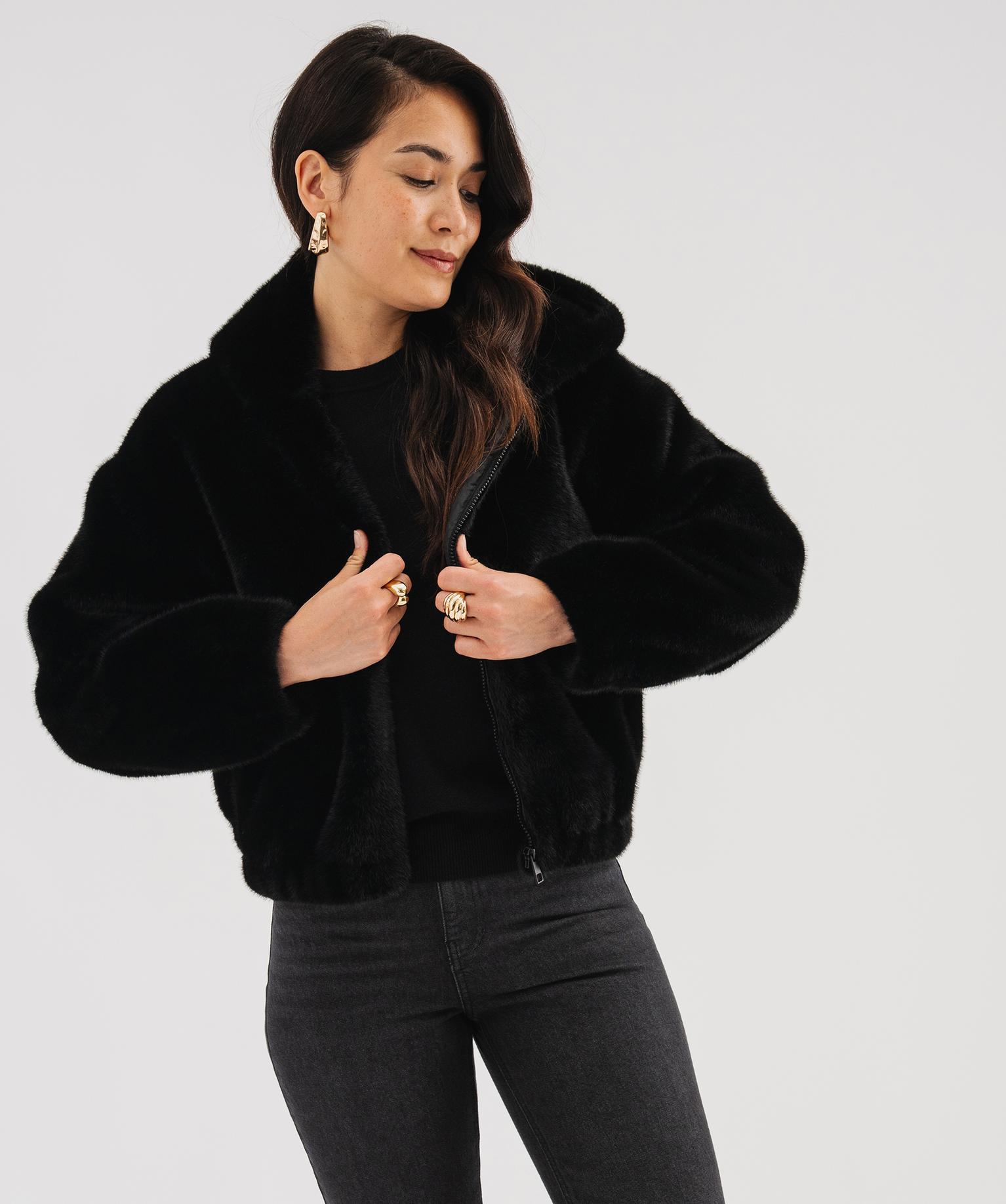 Blouson à capuche en fourrure imitation femme - GEMO Blouson à capuche en fourrure imitation femme - GEMO
