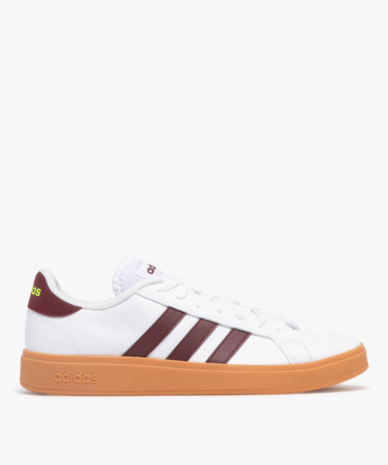 Baskets Grand Court Base style retro homme Adidas blanc chine GEMO