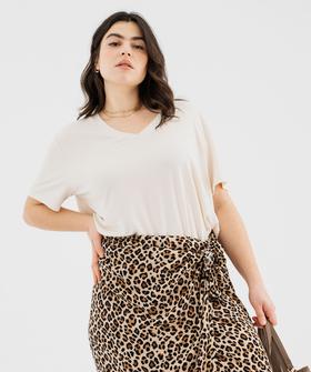 Tee-shirt manches courtes en modal souple col V femme grande taille vue1 - GEMO (G TAILLE) - GEMO