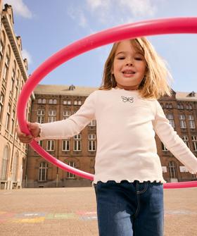 Tee-shirt manches longues à motif brodé et finitions froncées bébé fille vue1 - GEMO 4G BEBE - GEMO