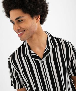 Chemise manches courtes et col cubain en viscose rayée homme vue2 - GEMO 4G HOMME - GEMO