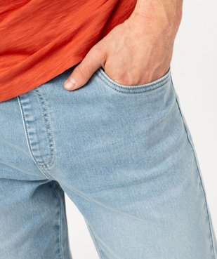 Bermuda en jean stretch ample à taille élastique homme vue2 - GEMO (HOMME) - GEMO