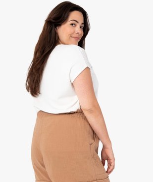 Tee-shirt femme grande taille à manches courtes et col en broderie vue3 - GEMO (G TAILLE) - GEMO