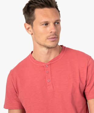 Tee-shirt homme col tunisien à manches courtes au coloris unique vue2 - GEMO (HOMME) - GEMO