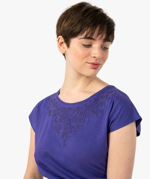 Tee-shirt femme avec broderie sous le col vue2 - GEMO(FEMME PAP) - GEMO