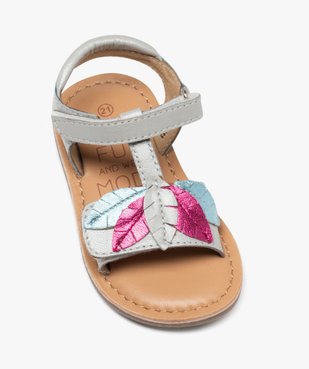 Sandales bébé fille en cuir métallisé avec plumes fantaisie et à scratch - MOD8 vue5 - MOD8 - GEMO