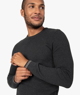 Pull homme à col rond en maille fantaisie et liserés au poignet vue2 - GEMO (HOMME) - GEMO