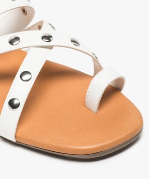 Mules femme à talon plat et brides croisées à clous vue6 - GEMO (CASUAL) - GEMO