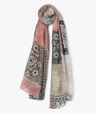 Foulard femme à imprimé géométrique grandes dimensions vue1 - Nikesneakers (ACCESS) - Nikesneakers