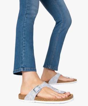 Sandales femme à large bride entre-doigts imprimée vue1 - GEMO (CASUAL) - GEMO