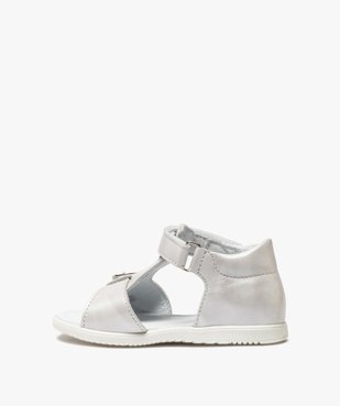 Sandales bébé fille unies en cuir avec reflets irisés vue3 - GEMO(BEBE DEBT) - GEMO