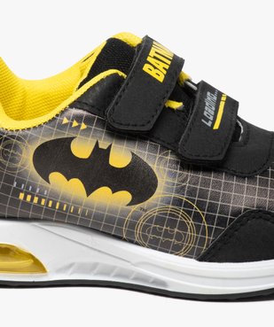 Baskets garçon à scratch et semelle lumineuse - Batman vue6 - BATMAN - GEMO