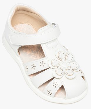 Sandales bébé fille à brides ajourées et fleur en relief vue5 - SANS MARQUE - GEMO