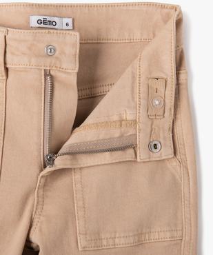 Pantalon en toile coupe flare avec poches à rabat fille vue2 - GEMO (ENFANT) - GEMO
